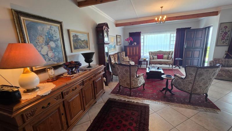 5 Bedroom Property for Sale in Tergniet Western Cape